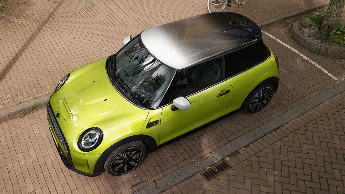 Τρίθυρο MINI Hatch – γκρι και μαύρο – οροφή multitone Τρίθυρο MINI Hatch – γκρι και μαύρο – οροφή multitone