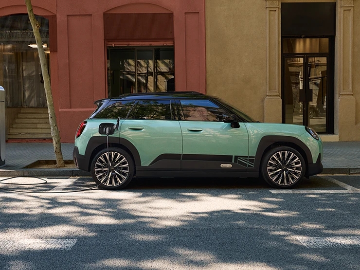 Αμιγώς ηλεκτρικό MINI Aceman - Βίντεο