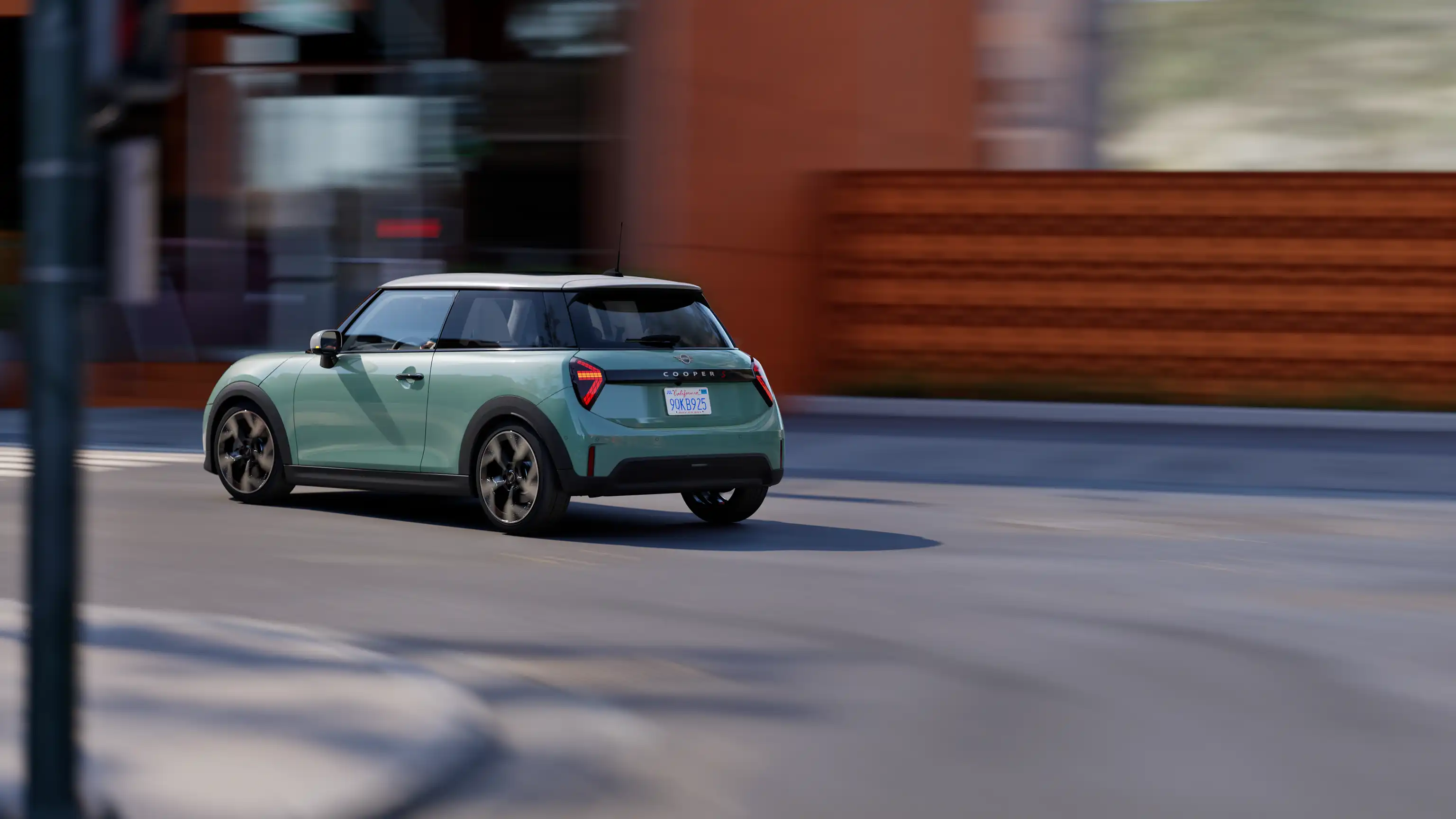 Τρίθυρο MINI Cooper - Driving Assistant