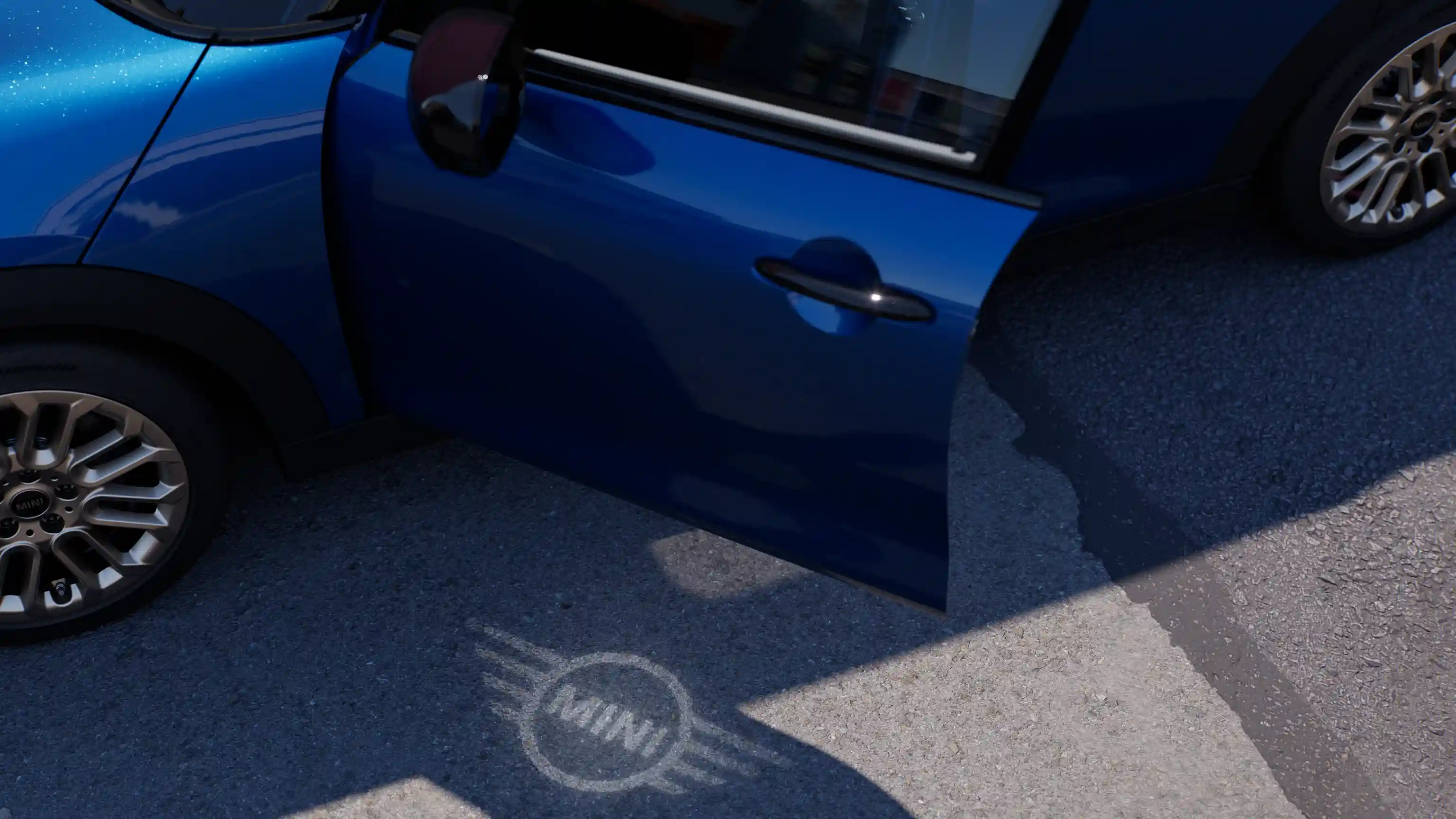 Πεντάθυρο MINI Cooper - Υποδοχή