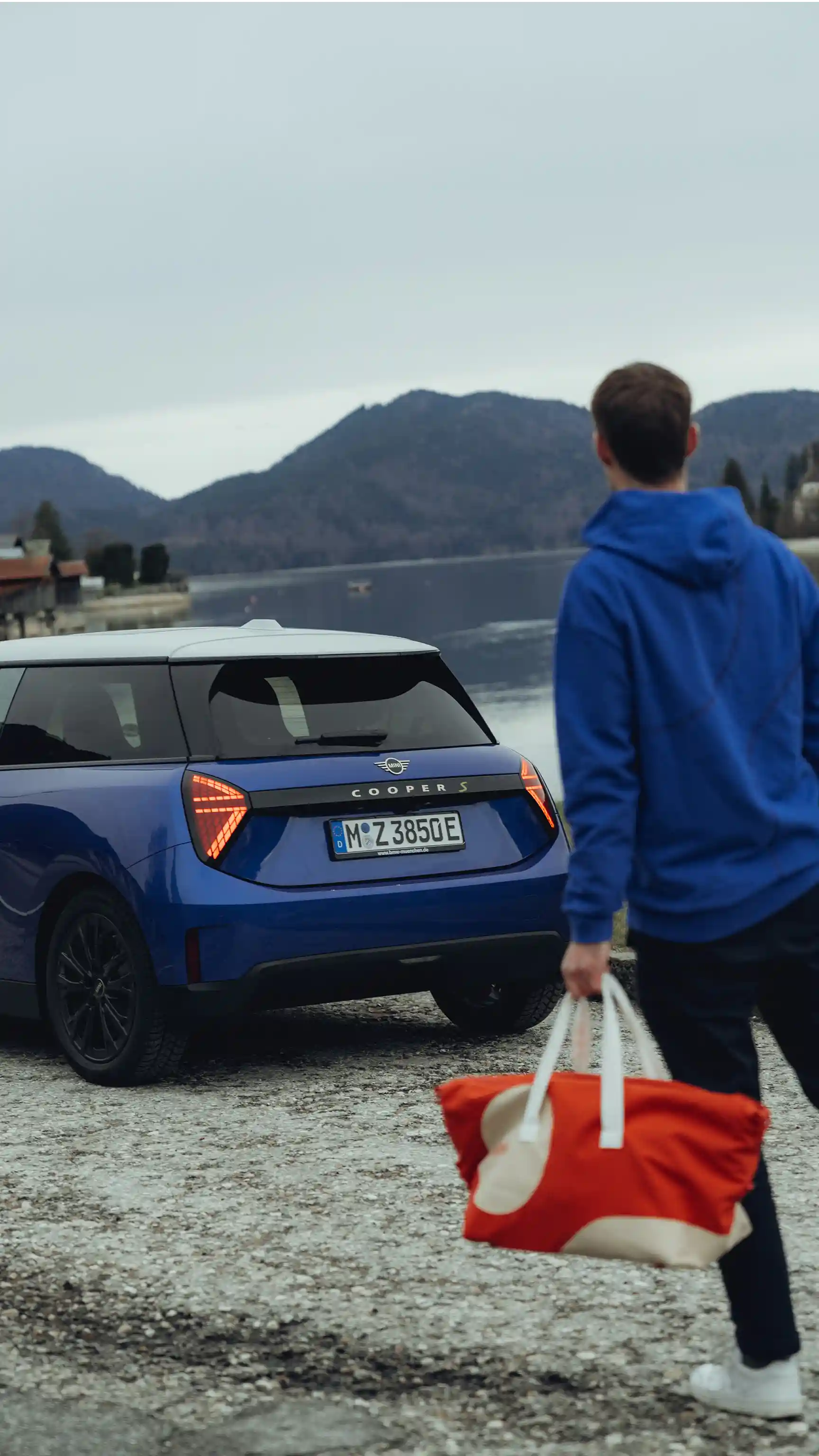 Αμιγώς ηλεκτρικό MINI Cooper - Άντρας