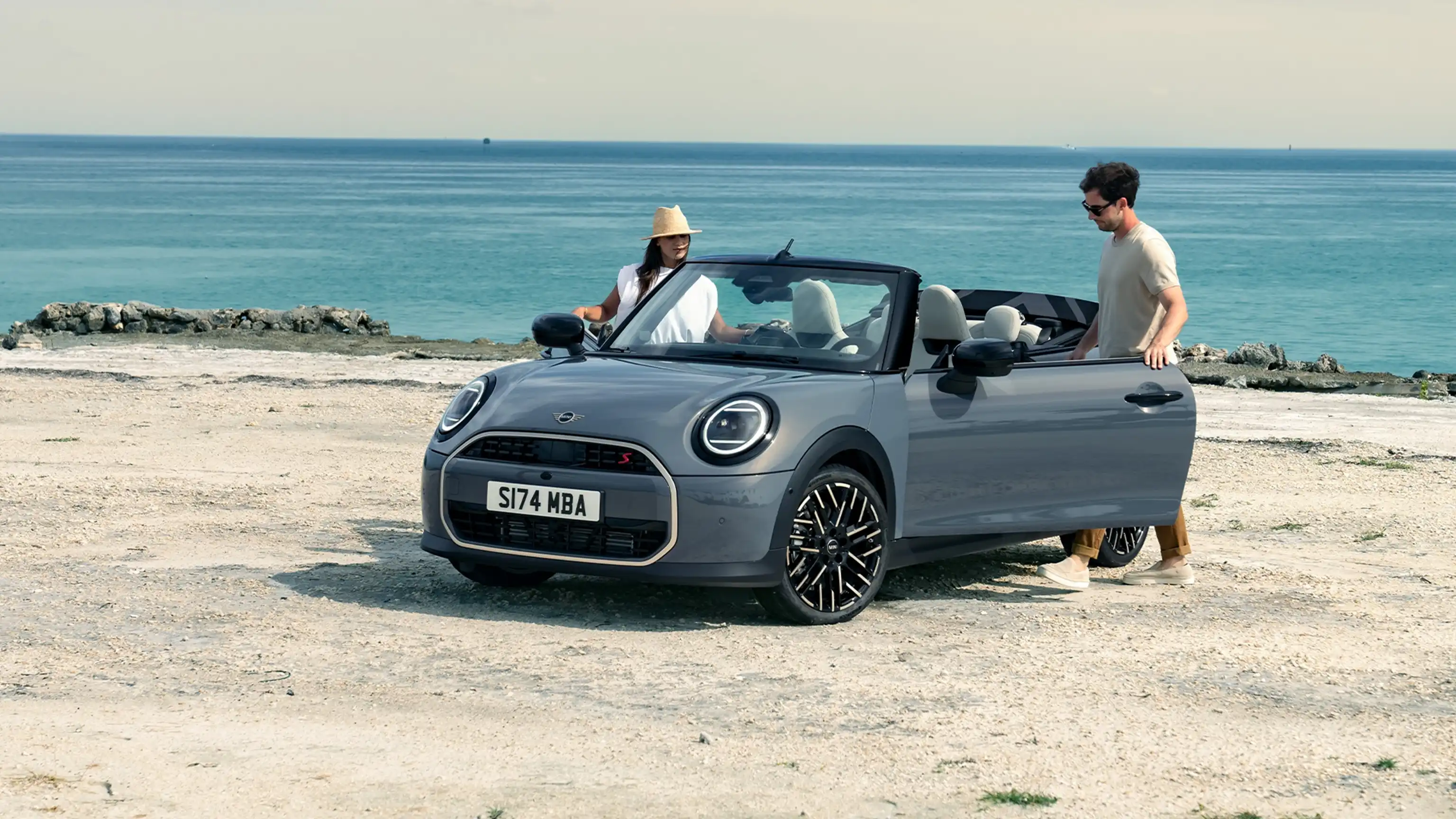 MINI Cooper Cabrio - επισκόπηση - κοντινή λήψη τροχού