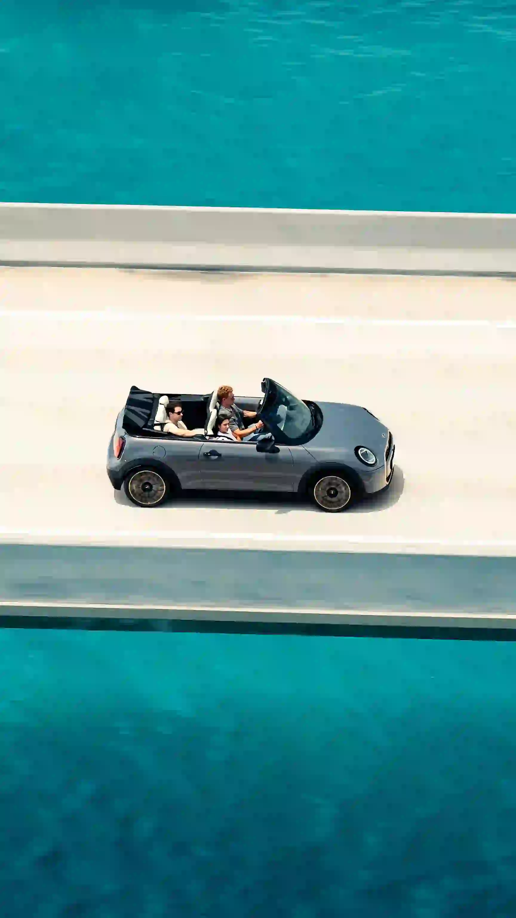 MINI Cooper Cabrio - Οδήγηση