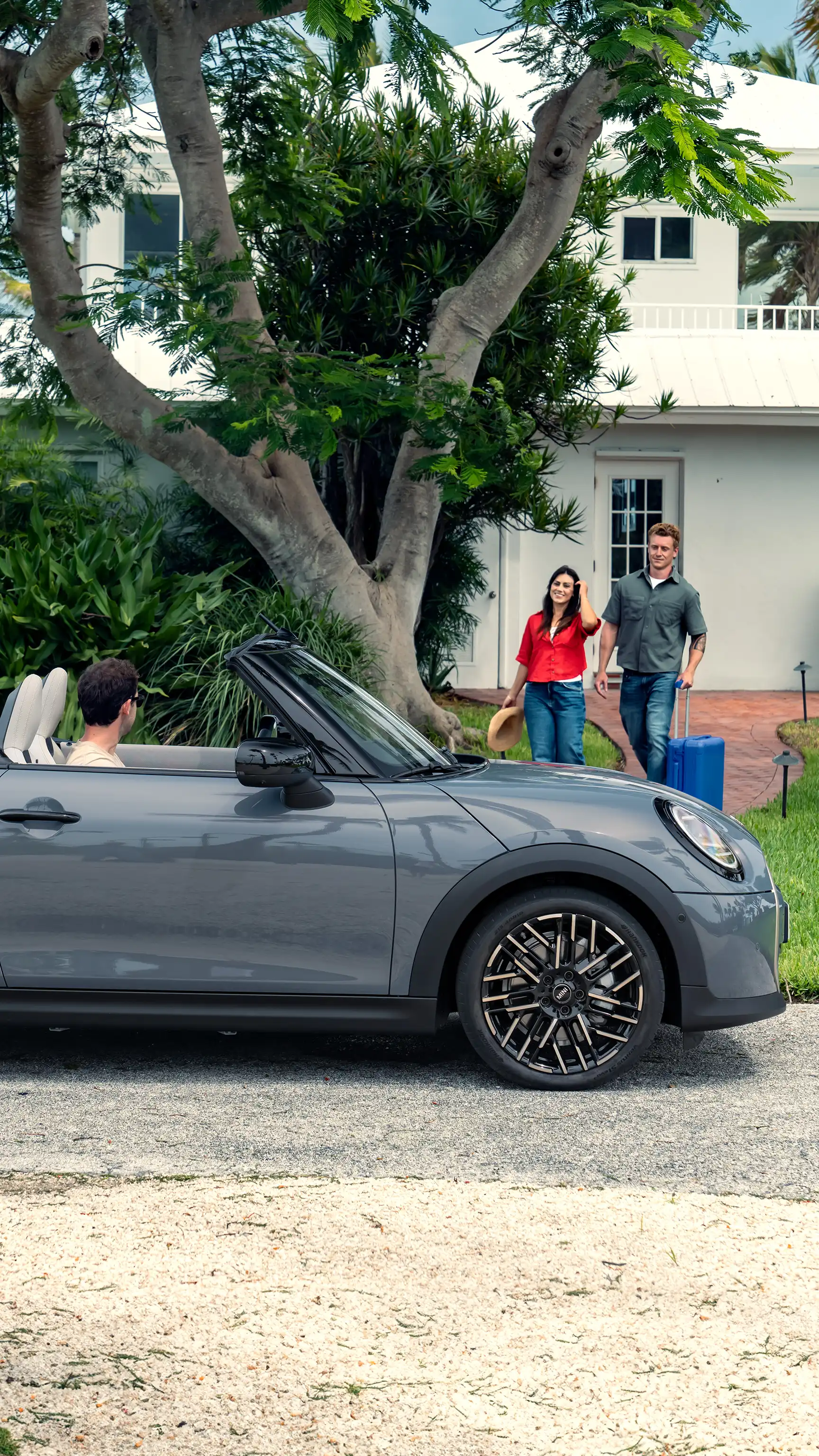 MINI Cooper Cabrio - Ηλιοβασίλεμα