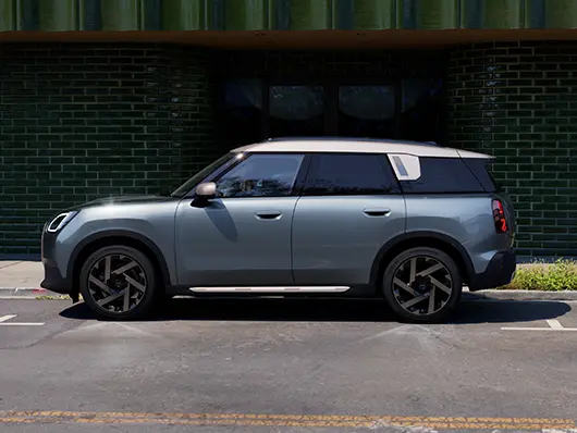 MINI Countryman – πλαϊνή λήψη