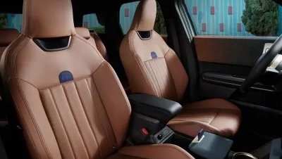 MINI Countryman - εσωτερική σχεδίαση - καφέ μπροστινά καθίσματα