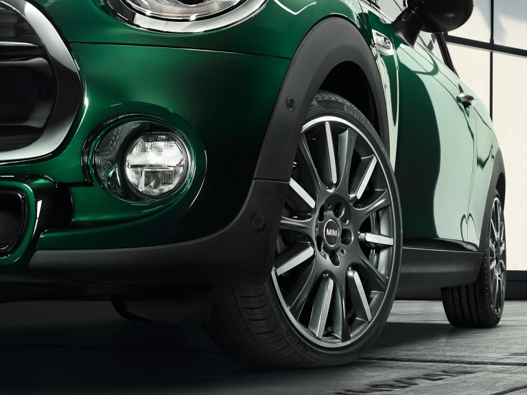 ΤΡΙΘΥΡΟ MINI-ΣΕ ΧΡΩΜΑ ΚΟΚΚΙΝΟ ΚΑΙ ΜΑΥΡΟ-ΤΡΟΧΟΙ ΚΑΙ ΕΛΑΣΤΙΚΑ ΤΡΙΘΥΡΟ MINI-ΣΕ ΧΡΩΜΑ ΚΟΚΚΙΝΟ ΚΑΙ ΜΑΥΡΟ-ΤΡΟΧΟΙ ΚΑΙ ΕΛΑΣΤΙΚΑ