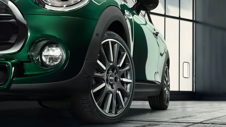 ΤΡΙΘΥΡΟ MINI-ΣΕ ΧΡΩΜΑ ΚΟΚΚΙΝΟ ΚΑΙ ΜΑΥΡΟ-ΤΡΟΧΟΙ ΚΑΙ ΕΛΑΣΤΙΚΑ ΤΡΙΘΥΡΟ MINI-ΣΕ ΧΡΩΜΑ ΚΟΚΚΙΝΟ ΚΑΙ ΜΑΥΡΟ-ΤΡΟΧΟΙ ΚΑΙ ΕΛΑΣΤΙΚΑ