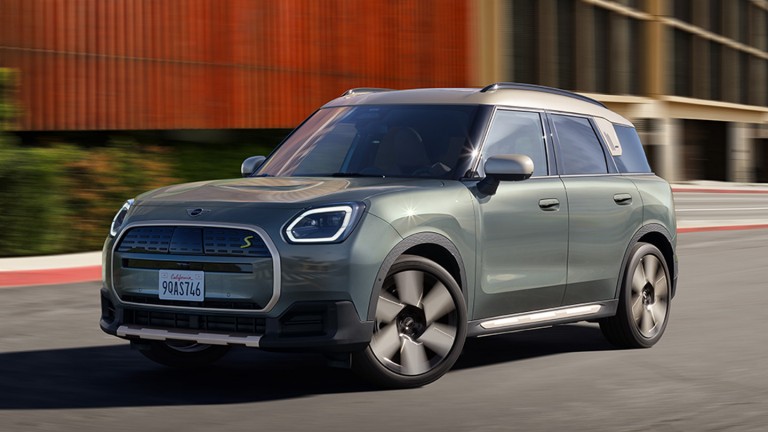 Αμιγώς ηλεκτρικό MINI Countryman - φόρτιση - αεροδυναμικές αναλογίες