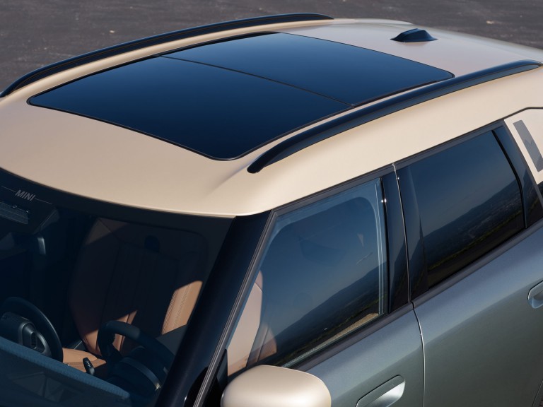 Αμιγώς ηλεκτρικό MINI Countryman - εξωτερική σχεδίαση - ηλιοροφή