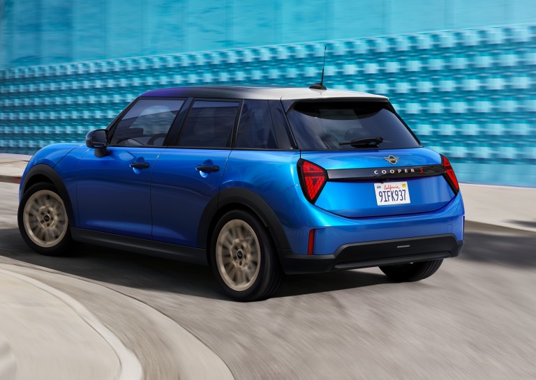Πεντάθυρο MINI Cooper – οδηγική εμπειρία – σημαντικότερα σημεία