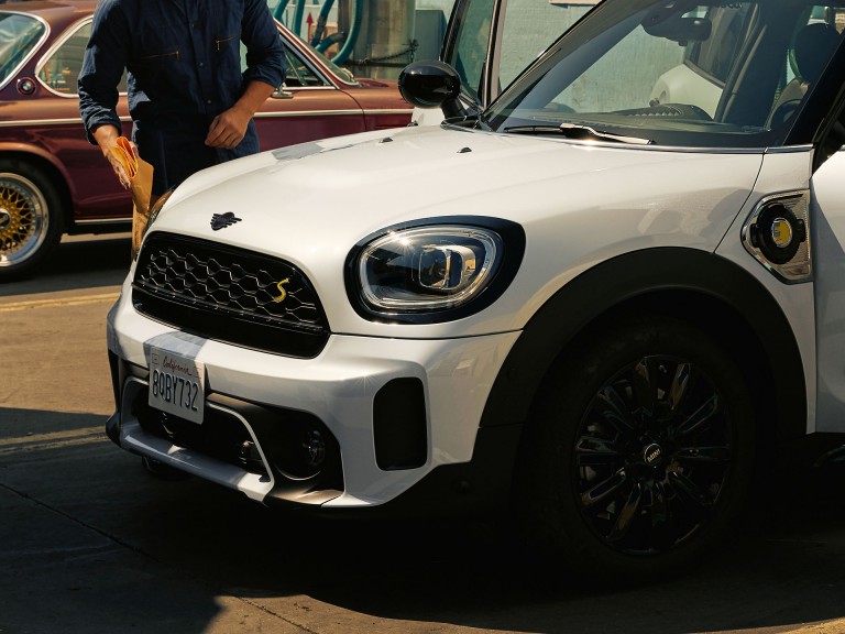 Νέο MINI PHEV F60  – μπροστινή μάσκα – προφυλακτήρας