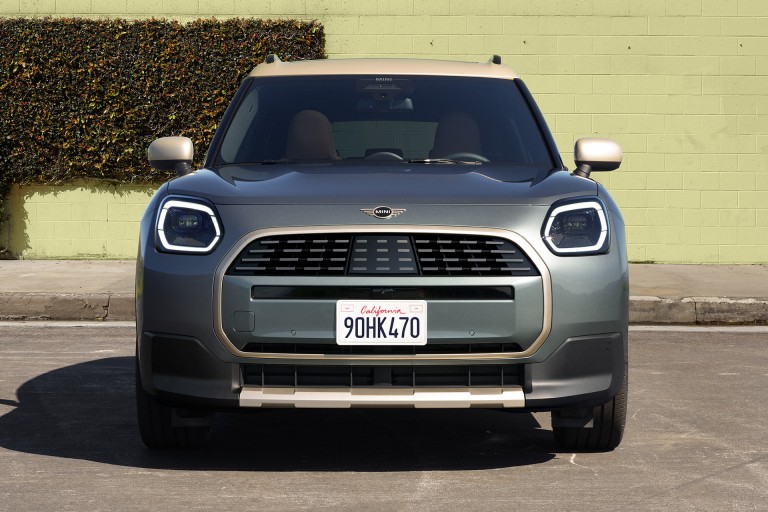 MINI Countryman - οδηγική εμπειρία υπερτροφοδοτούμενοι κινητήρες